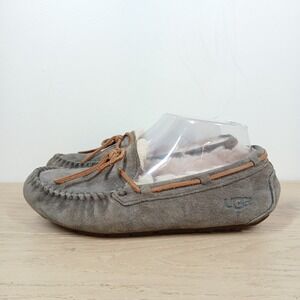 UGG Dakota Slippers Womens 8 Gray Suede Sheepskin Moccasin Bow Comfort Shoes